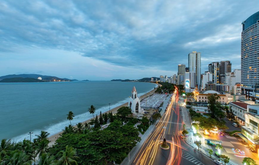 Private Tour: 10 Days Vietnam Food Tasting And Beach Relax Tour