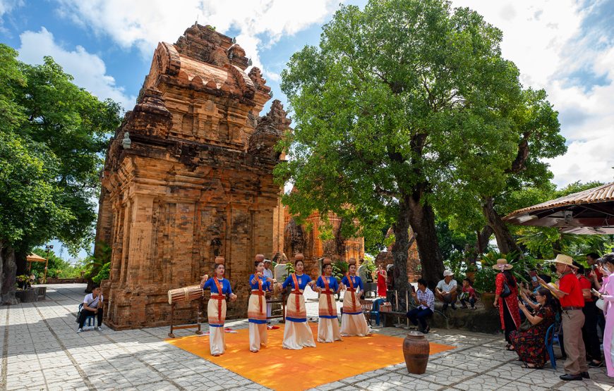 Private Tour: 13 Days Golf Trails Vietnam