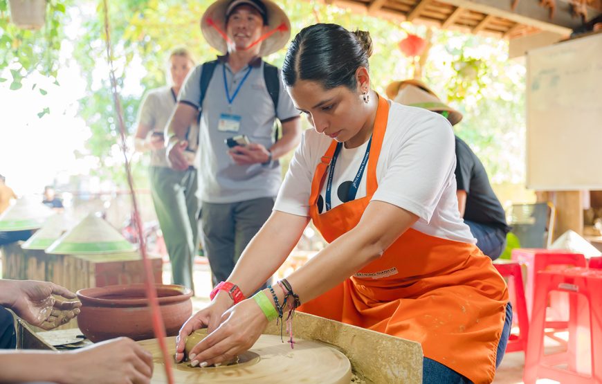 Combo Entry ticket: Thanh Ha Pottery Park and Cam Thanh Basket Boat ride for 2 pax