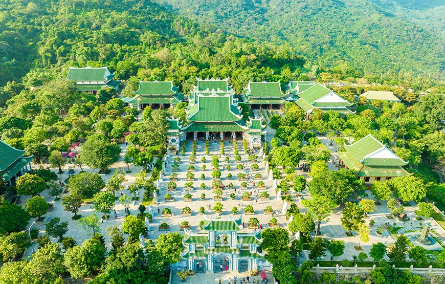 Private tour: Full-day Hai Van Pass & Lang Co Beach From Da Nang