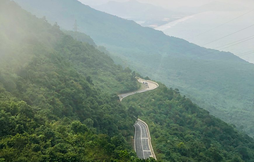 Private tour: Full-day Hai Van Pass & Lang Co Beach From Da Nang