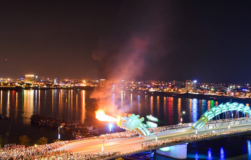 Private tour: Da Nang Nightlife, Sun Wheel Ride & Dinner From Da Nang