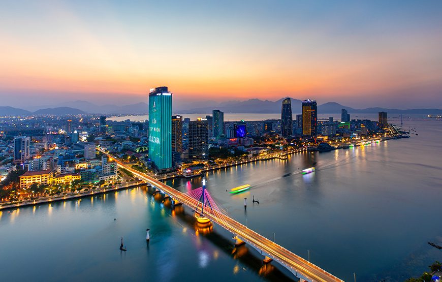 Private tour: Da Nang Nightlife, Sun Wheel Ride & Dinner From Da Nang