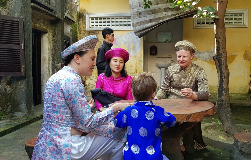Half-day Hoi An Cyclo Tour In Vietnamese Traditional Ao Dai