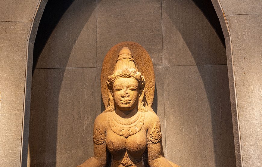 Private tour: Full-day Discover Da Nang Museum, Marble Mountain, Son Tra Peninsula