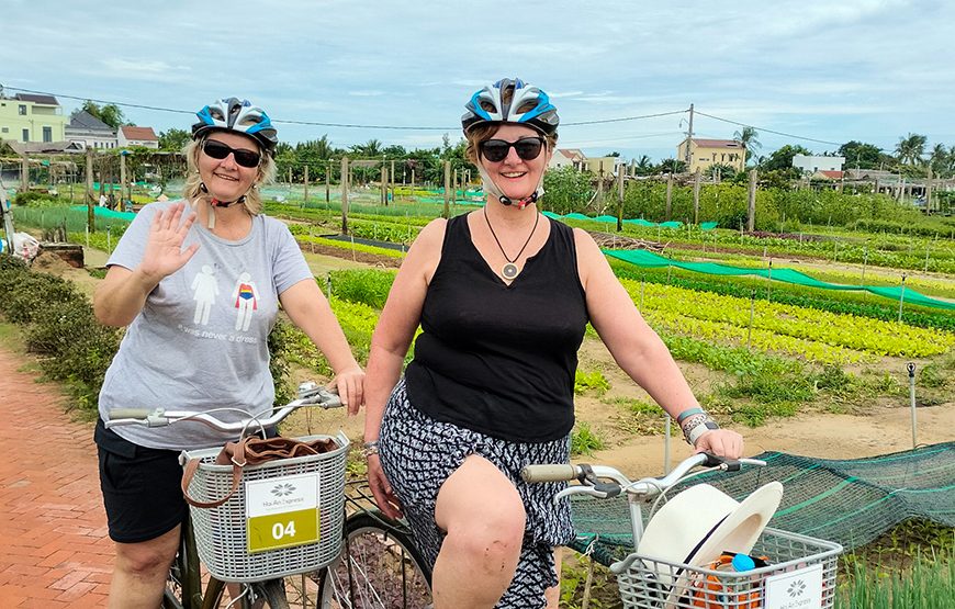 Private tour: 12 Days Laos & Vietnam