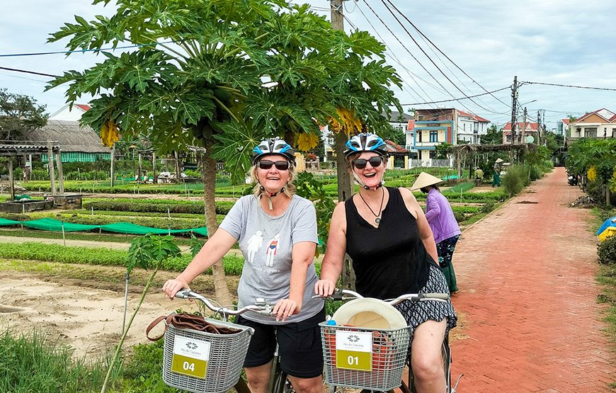 Private tour: 12 Days Laos & Vietnam