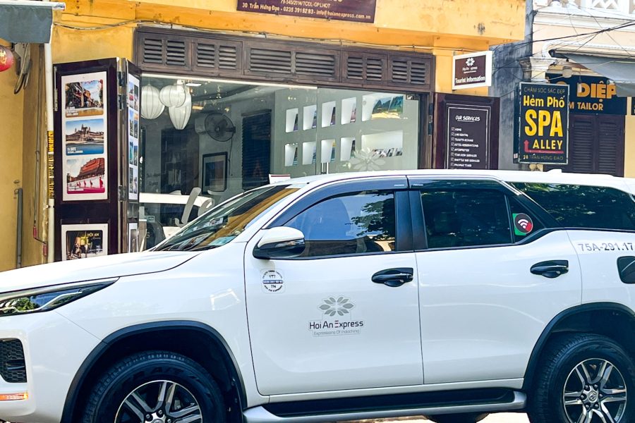 Minivan for 3 pax |Day time 05:01 – 21:59|  period 07/2 – 14/2/2024