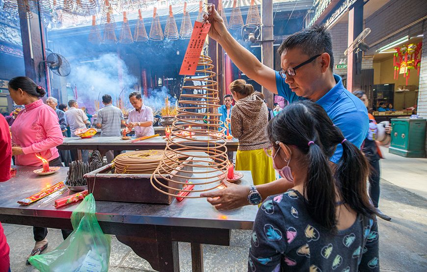 Half-day Ho Chi Minh City China Town By Cyclo