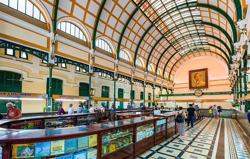 Private tour: Full-day Cu Chi Tunnels & Ho Chi Minh City Historical Tour