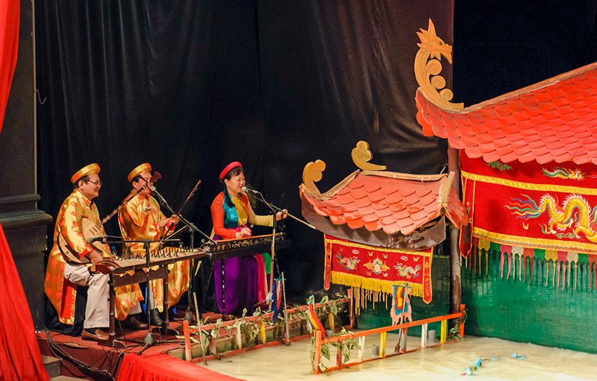 Private tour: Vietnamese Water Puppet Show & Dinner In Ho Chi Minh City
