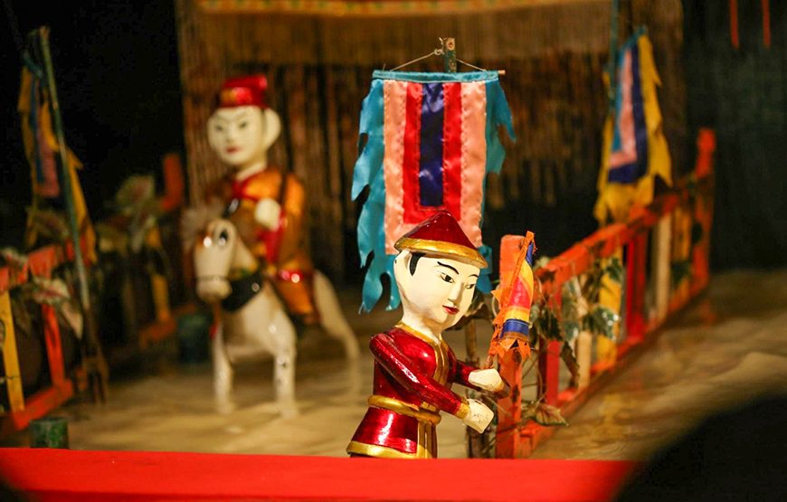 Private tour: Vietnamese Water Puppet Show & Dinner In Ho Chi Minh City
