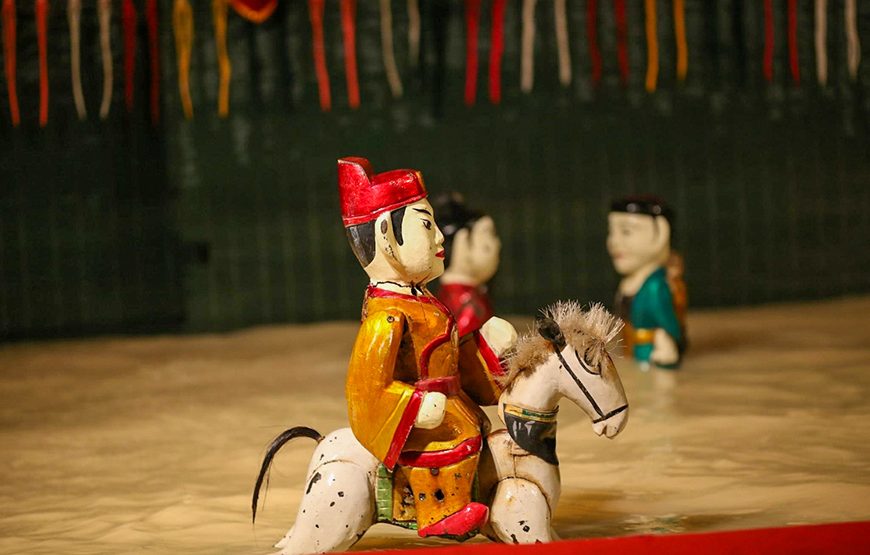 Private tour: Vietnamese Water Puppet Show & Dinner In Ho Chi Minh City