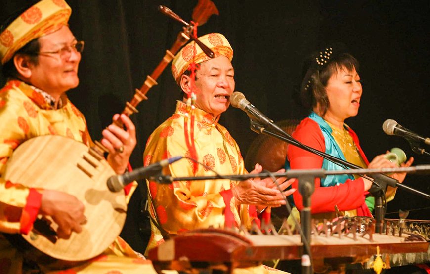 Private tour: Vietnamese Water Puppet Show & Dinner In Ho Chi Minh City