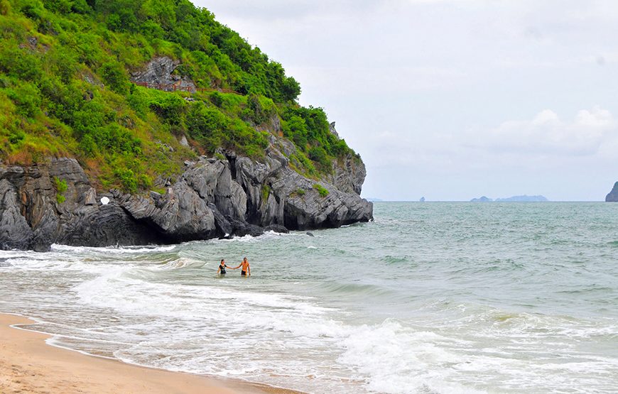 Private tour: Three-day Ha Long Bay & Cat Ba Island From Ha Noi