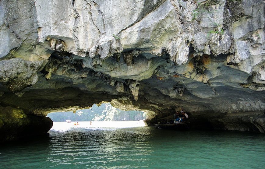 Private Tour: 10 Days In Vietnam From South To North