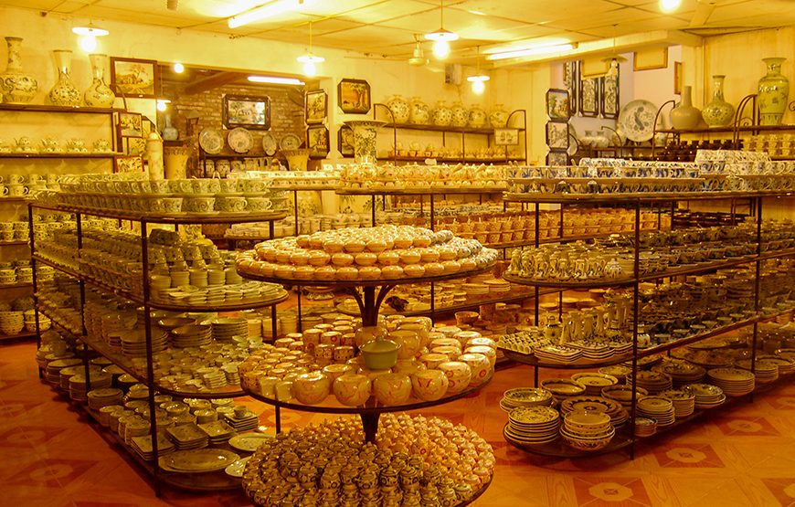 Private tour: Half-day Bat Trang Ceramics Tour From Ha Noi