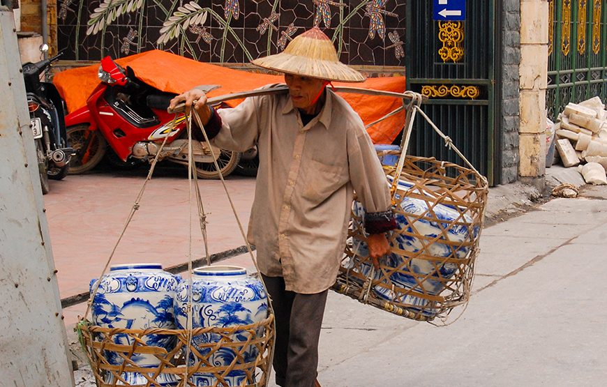 Private tour: Half-day Bat Trang Ceramics Tour From Ha Noi