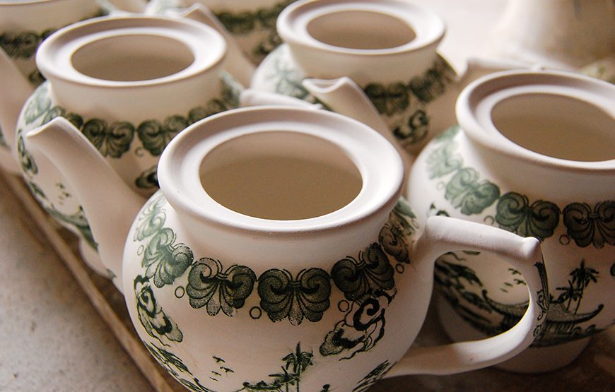 Private tour: Half-day Bat Trang Ceramics Tour From Ha Noi