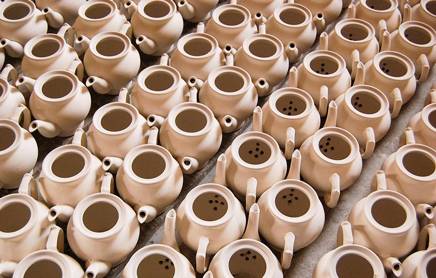 Private tour: Half-day Bat Trang Ceramics Tour From Ha Noi