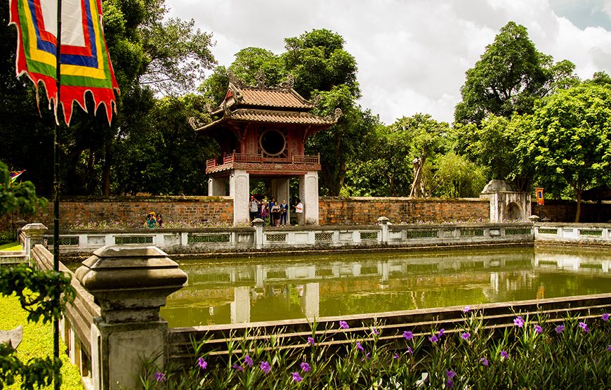 11 Days North To South Of Vietnam