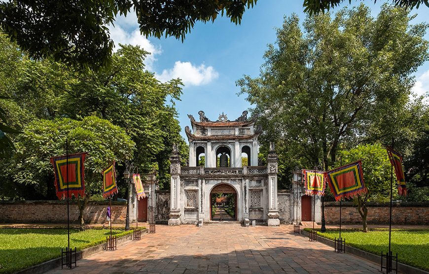 11 Days North To South Of Vietnam