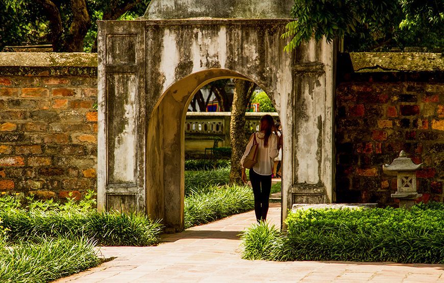 11 Days North To South Of Vietnam