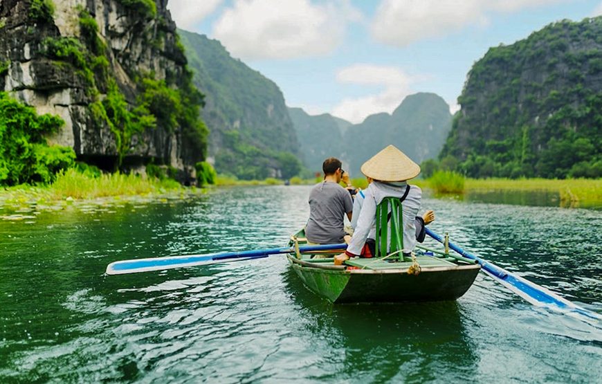 Full-day Perfume Pagoda Tour From Ha Noi