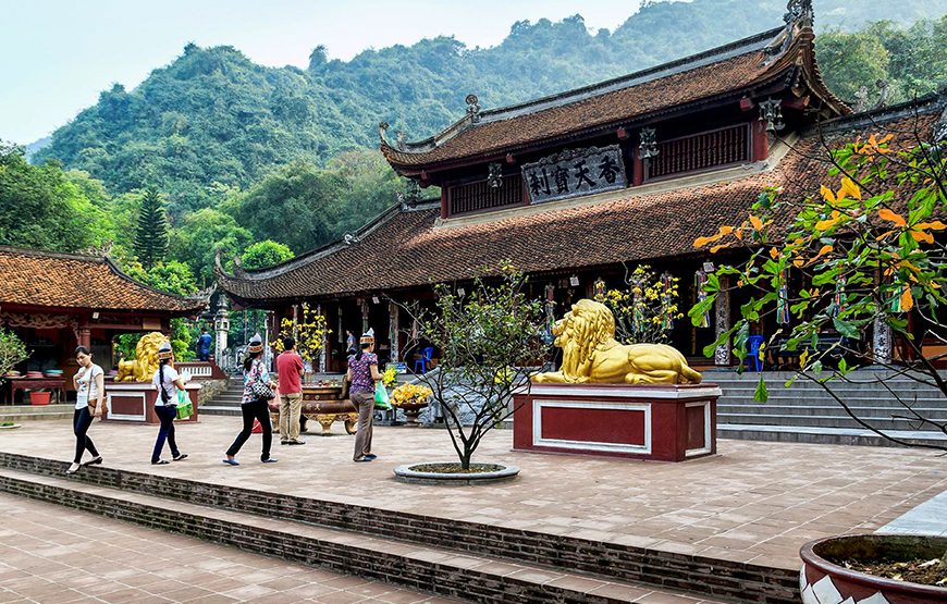Full-day Perfume Pagoda Tour From Ha Noi