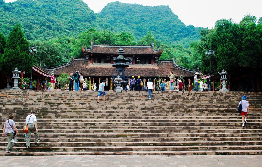 Full-day Perfume Pagoda Tour From Ha Noi