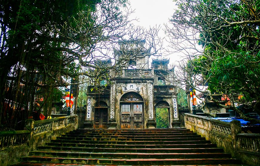 Full-day Perfume Pagoda Tour From Ha Noi