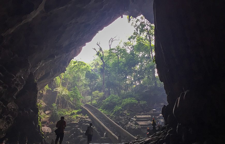 Full-day Perfume Pagoda Tour From Ha Noi