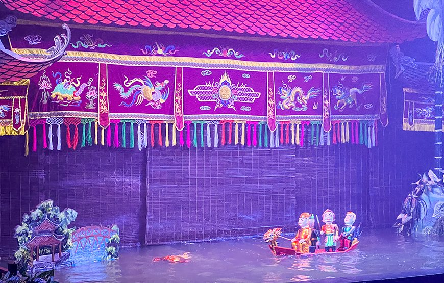 Private tour: Ha Noi Water Puppet Show With Buffet Dinner