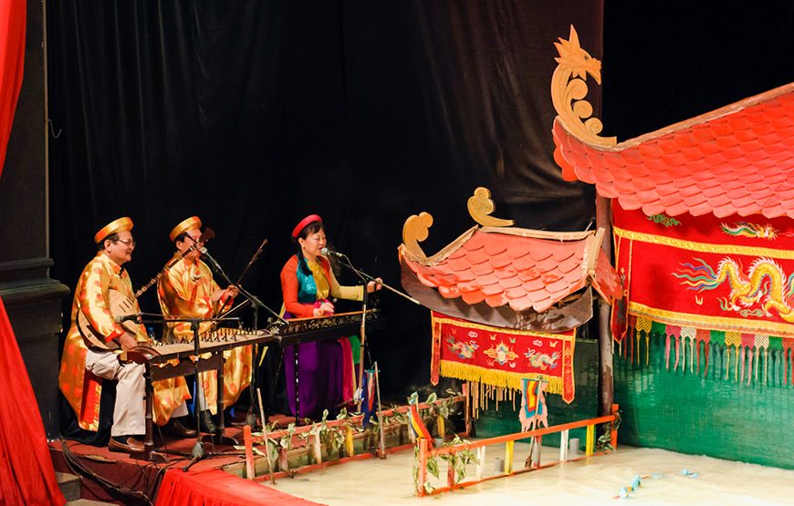 Private tour: Ha Noi Water Puppet Show With Buffet Dinner