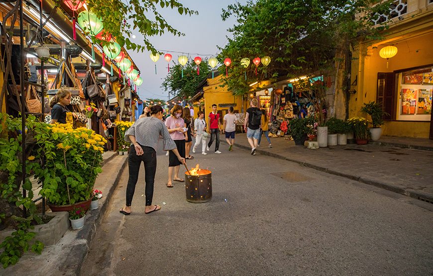 Private tour: Hoianian’s Beliefs And Vegetarian Dinner From Hoi An