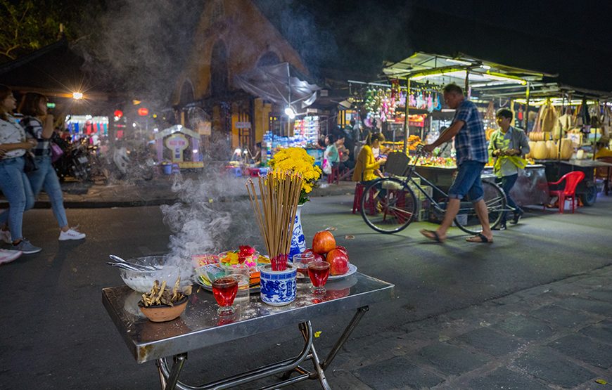 Private tour: Hoianian’s Beliefs And Vegetarian Dinner From Hoi An