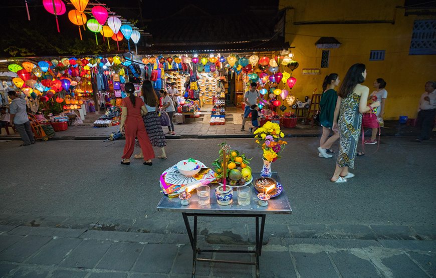 Private tour: Hoianian’s Beliefs And Vegetarian Dinner From Hoi An