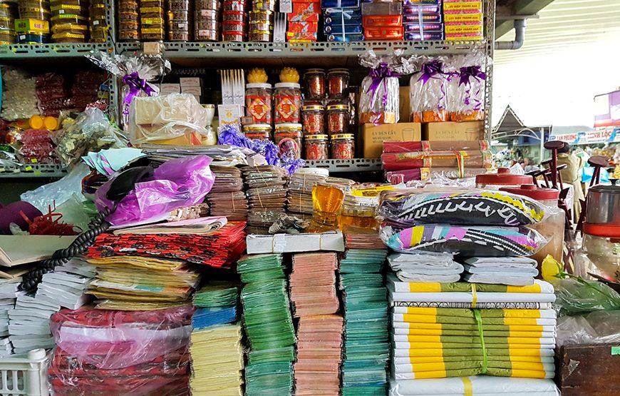 Private tour: Hoianian’s Beliefs And Vegetarian Dinner From Hoi An