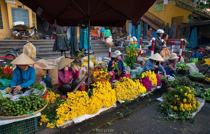 Private tour: Hoianian’s Beliefs And Vegetarian Dinner From Hoi An
