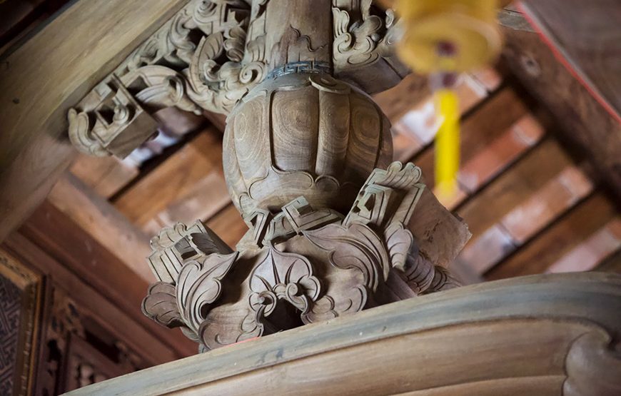 Private tour: Full-day Loc Yen Ancient Village & O O Waterfall