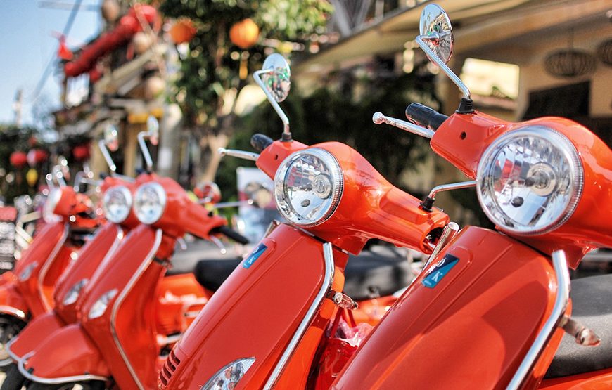 Private tour: 12 Days Laos & Vietnam