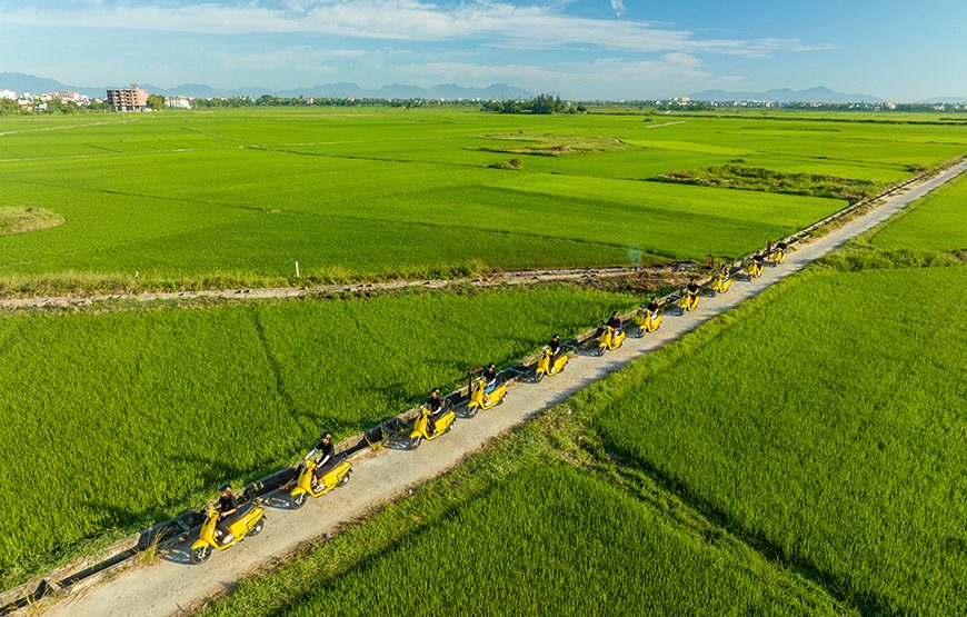 Private tour: 12 Days Laos & Vietnam