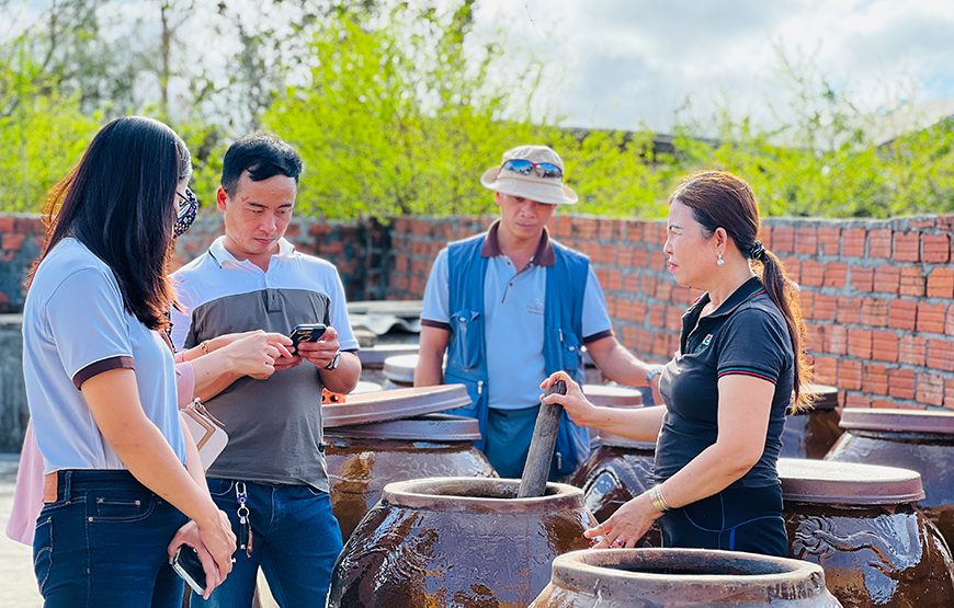 Full-day Immersed Im The Culture Of Vietnam’s Three Regions
