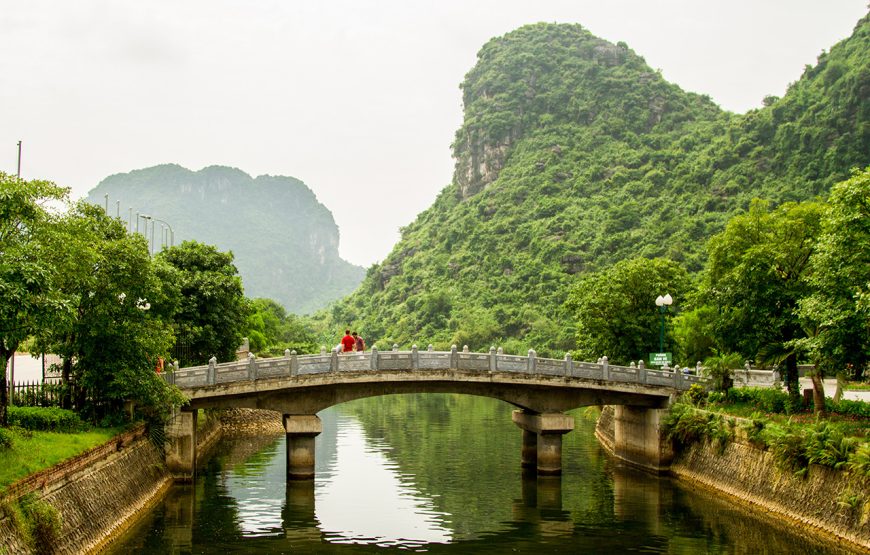 Private tour: Full-day Discover Ancient Hoa Lu And Trang An From Ha Noi