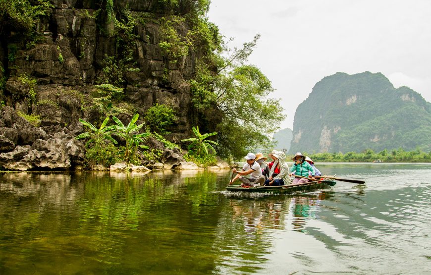 Private tour: Full-day Discover Ancient Hoa Lu And Trang An From Ha Noi