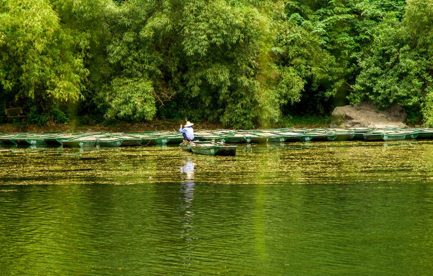 Private tour: Full-day Discover Ancient Hoa Lu And Trang An From Ha Noi