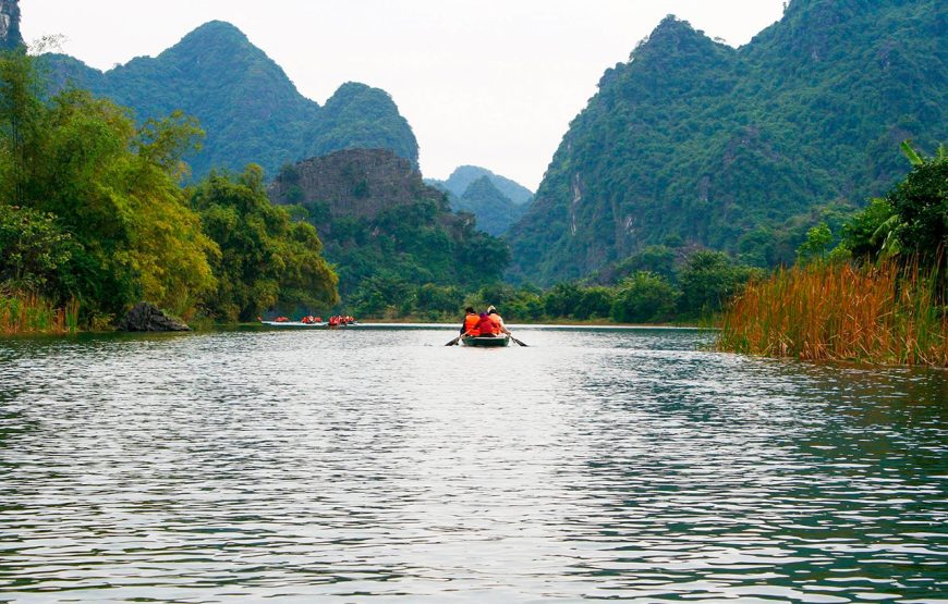 Private tour: Full-day Discover Ancient Hoa Lu And Trang An From Ha Noi