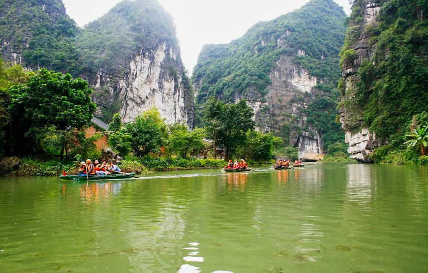 Private tour: Full-day Discover Ancient Hoa Lu And Trang An From Ha Noi